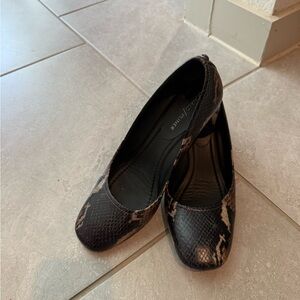 Donald J. Pliner Black and Brown Snakeskin Flats